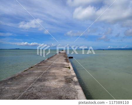 Iko pier Iko pier 117389110