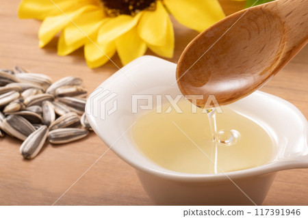 葵花籽油 117391946