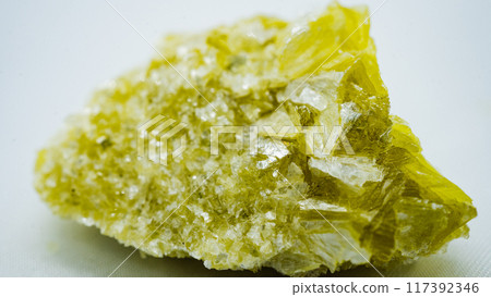 yellow mica 117392346