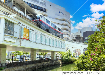 Okinawa Urban Monorail Prefectural Office Station 117392543