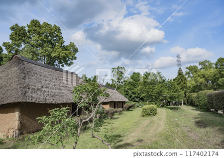 Buildings from the Nara and Heian periods (Hitachi Fudoki Hill, Ishioka City) 117402174