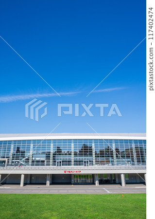 "Aomori Prefecture" Clear skies and YS Arena Hachinohe (Nagane Indoor Skating Rink) / Hachinohe City 117402474