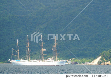 Kaiwomaru, a training ship leaving Tsuruga Port 117403042