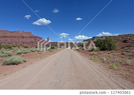 Scenery along Utah State Route 128 near Moab, Utah. Scenery along Utah State Route 128 near Moab, Utah. 117403861