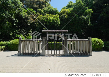 Empress Sadako's Imperial Mausoleum 117404112