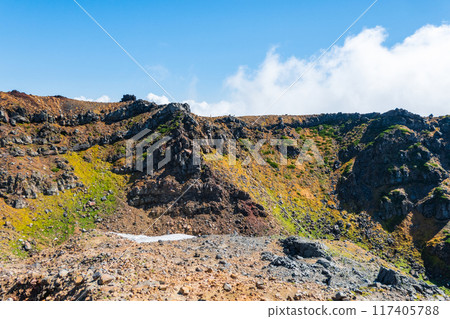 Autumn climbing of Mt. Chokai (Shinzan to Shichitakayama) 117405788