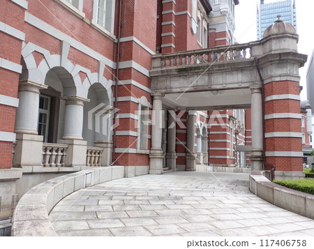 Left side of the carriage entrance at Marunouchi, Tokyo Station Left side of the carriage entrance at Marunouchi, Tokyo Station 117406758