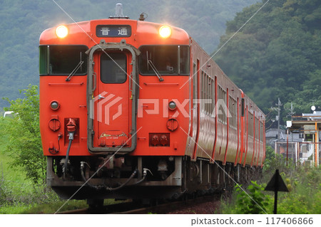 [JR-P] Geibi Line Kiha 47 (Local: Hiroshima⇔Miyoshi) 117406866