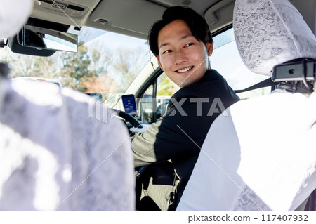 Taxi driver asking where to go Taxi driver asking where to go 117407932