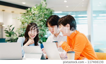 Office casual working people Office casual working people 117408130