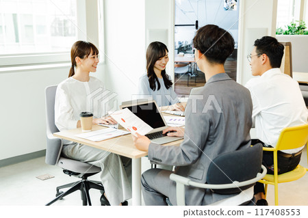 Business meeting scene Business meeting scene 117408553