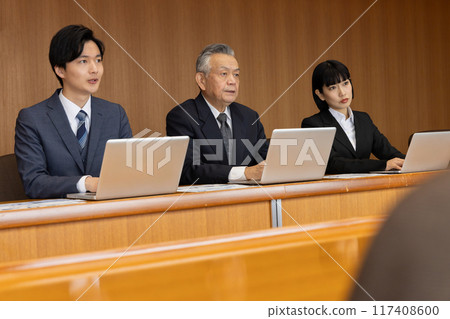 董事會會議管理層解決報告 董事會會議管理層解決報告 117408600