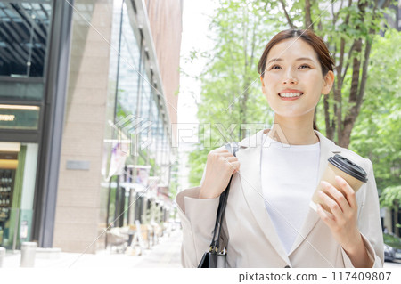 女士咖啡外賣 117409807