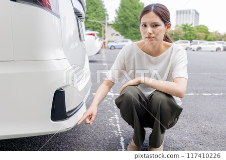 Young woman driving accident suicide rub scratching wound Young woman driving accident suicide rub scratching wound 117410226