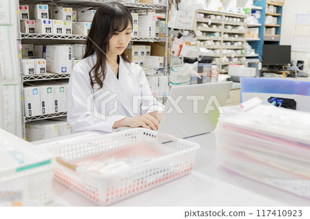 配藥藥房 117410923