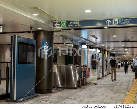 東京地鐵千代田線二重橋前(丸之內)車站檢票口 東京地鐵千代田線二重橋前(丸之內)車站檢票口 117411232