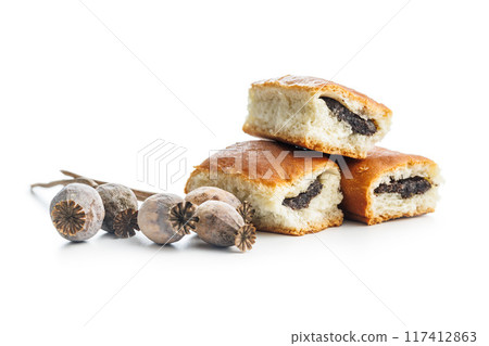 Sweet bun with poppy seed isolated on white background. 117412863