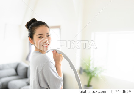 女性肖像 117413699