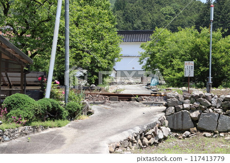 A private railroad crossing along the Hakubi Line (Takahashi City, Okayama Prefecture) 117413779