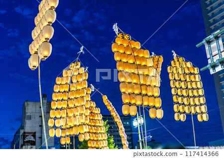 Tohoku summer festival: Kanto at the Akita Kanto Festival in Akita City, Akita Prefecture Tohoku summer festival: Kanto at the Akita Kanto Festival in Akita City, Akita Prefecture 117414366