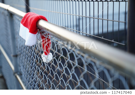 Santa's Forgotten Items 117417040