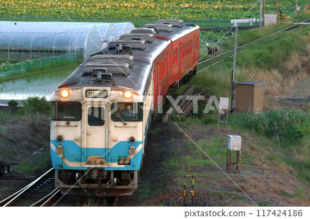 [T] Takatoku Line Kiha 40 + Kiha 47 JNR color (Tokushima to Hikida) 117424186