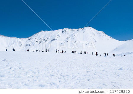 Tateyama mountain range April Snowy Tateyama Kurobe Alpine Route 117429230