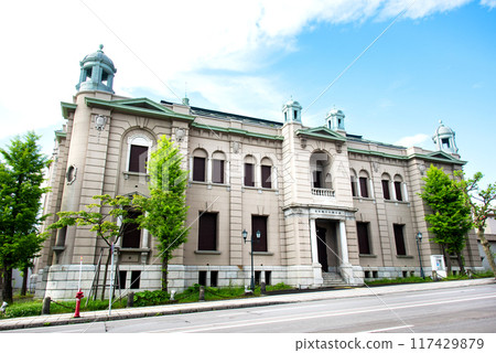 Otaru: Former Otaru Branch of the Bank of Japan 117429879