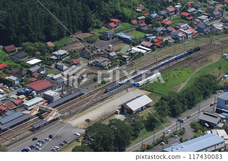 由EF65-501拖曳的EL Gunmayokokawa抵達橫河站_2024年8月3日拍攝 由EF65-501拖曳的EL Gunmayokokawa抵達橫河站_2024年8月3日拍攝 117430083