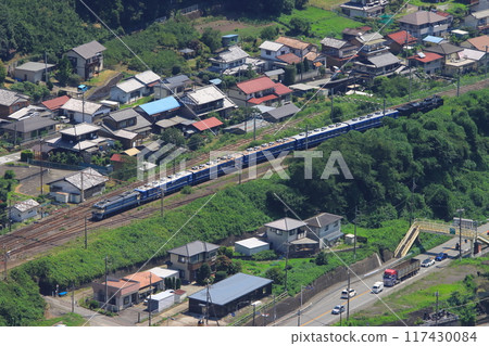 EL Gunma Yokokawa, towed by EF65-501, arriving at Yokokawa Station_Photo taken on August 3, 2024 EL Gunma Yokokawa, towed by EF65-501, arriving at Yokokawa Station_Photo taken on August 3, 2024 117430084