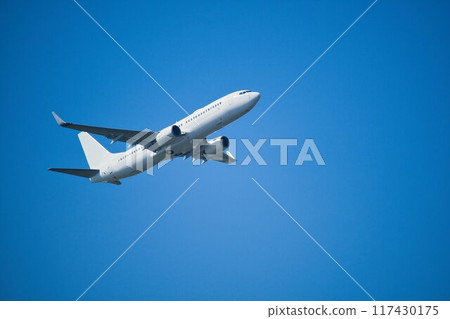 Planes seen from Jonanjima Seaside Park 117430175