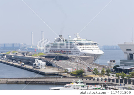 Yokohama: Pacific World moored at Osanbashi Pier Yokohama: Pacific World moored at Osanbashi Pier 117431809