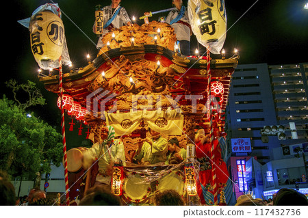 Tokyo Hachioji Festival Floats crossing the intersection Shimo district, Kamihachikamachi, Float doll "Susanoo-no-Mikoto" Float Tokyo Hachioji Festival Floats crossing the intersection Shimo district, Kamihachikamachi, Float doll "Susanoo-no-Mikoto" Float 117432736