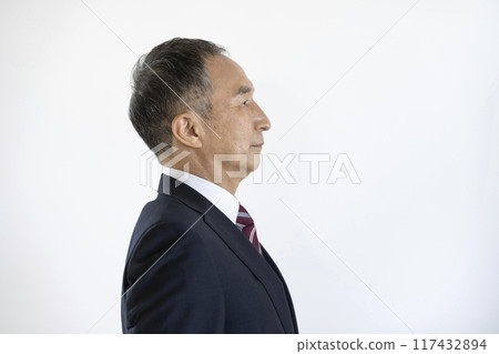 Businessman in his 60s profile 117432894