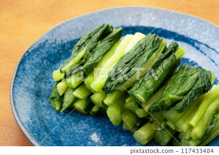 盤子裡野澤泡菜的特寫 盤子裡野澤泡菜的特寫 117433484