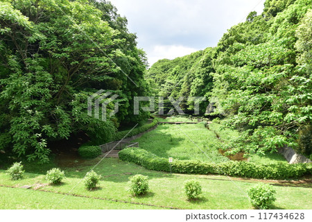 Ayase City, Shiroyama Park (Hayakawa Castle Ruins) Wetlands 117434628