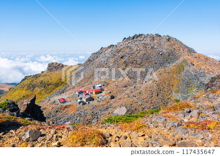 Climbing Mt. Chokai in autumn: Mount Shinzan and Omurogoya hut 117435647
