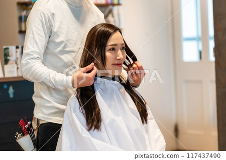 女生 女孩 女性 117437490