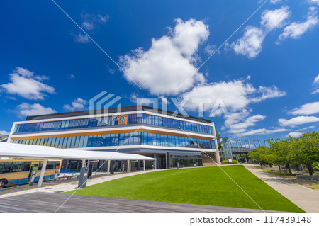 箕面茅野站、箕面市茅野廣場 箕面茅野站、箕面市茅野廣場 117439148