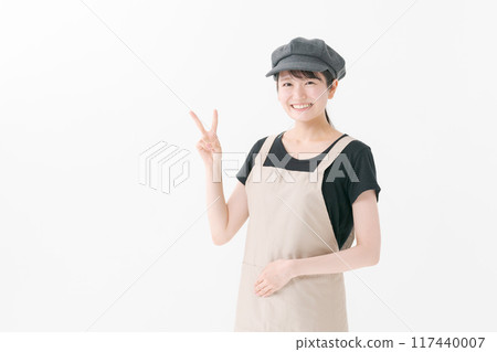 微笑的咖啡館員工 微笑的咖啡館員工 117440007
