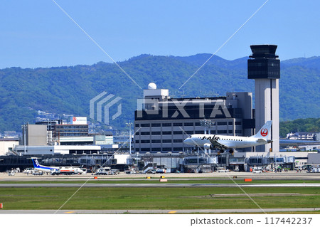 Osaka International Airport JAL Airplane Landing Ready Sky Park 117442237