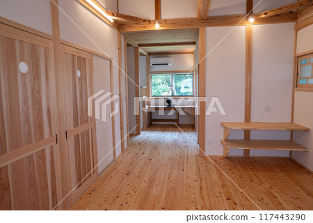 使用天然材料的獨立式住宅 117443290
