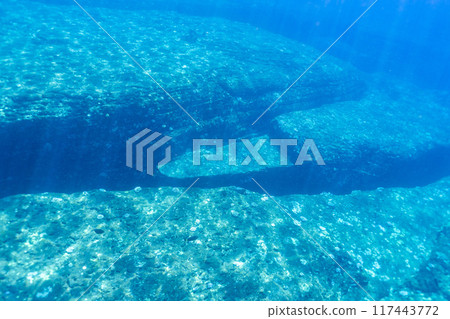Yonaguni Underwater Ruins 117443772