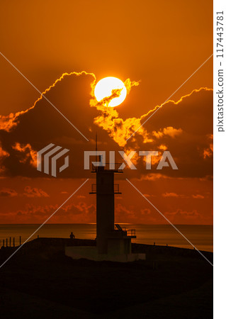 東崎燈塔日出，與那國的壯麗景色 117443781