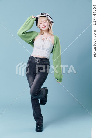 Y2K時裝模特兒 117444254