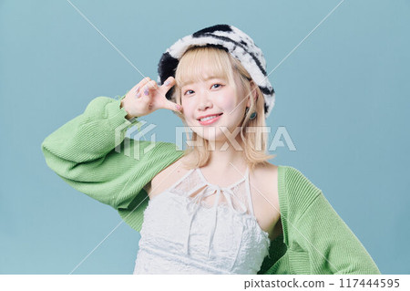 Y2K時裝模特兒 117444595