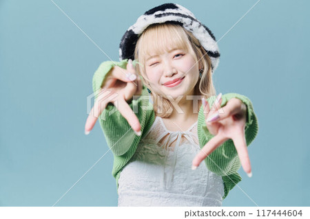 Y2K Fashion Model Y2K Fashion Model 117444604