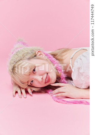 Y2K Fashion Model 117444749