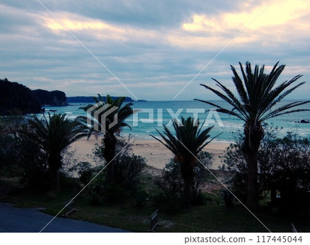 Shimoda, Iritahama Beach sunrise Shimoda, Iritahama Beach sunrise 117445044