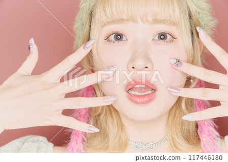 Harajuku Girl 117446180